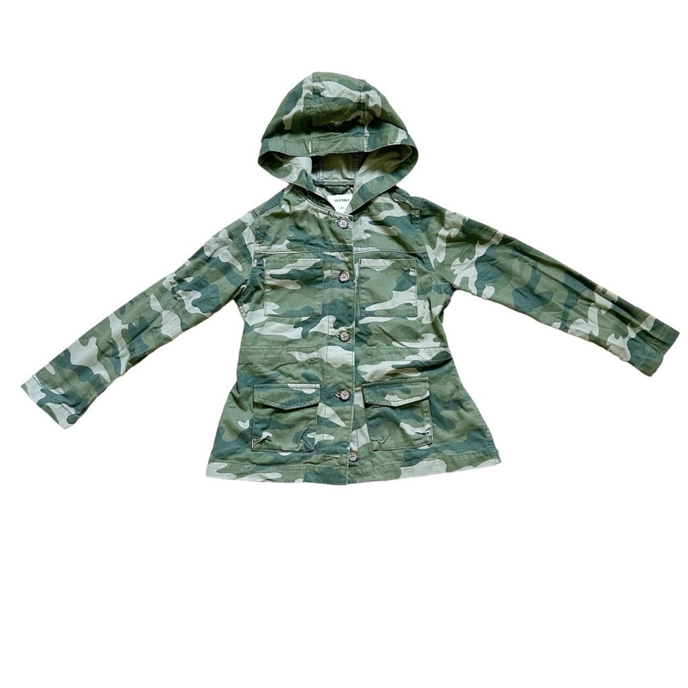 Old Navy sz 8 Camouflage Coat Fall/Spring Button Up Synched in back Cotton